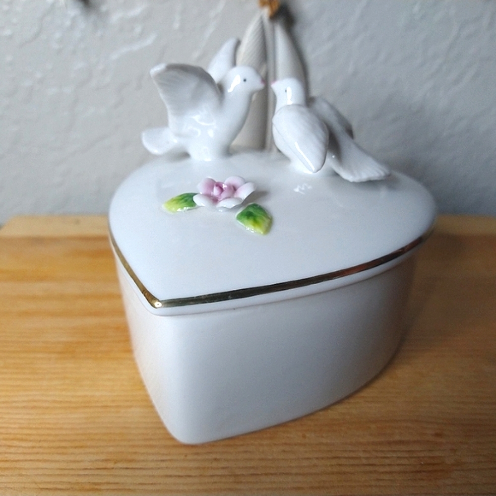 Vintage Shafford Japan jewelry box
